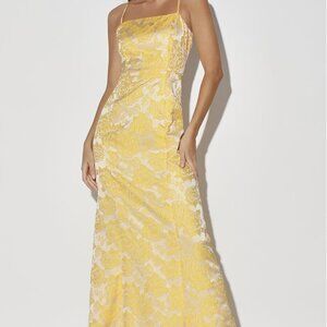NWT Lulus Bright Blooms Champagne and Yellow Floral Jacquard Maxi Dress